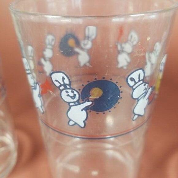 Pillsbury Doughboy Vintage Lot 4 Plastic Drinking Glasses 4.5” Music Band 1991 - Picture 5 of 9